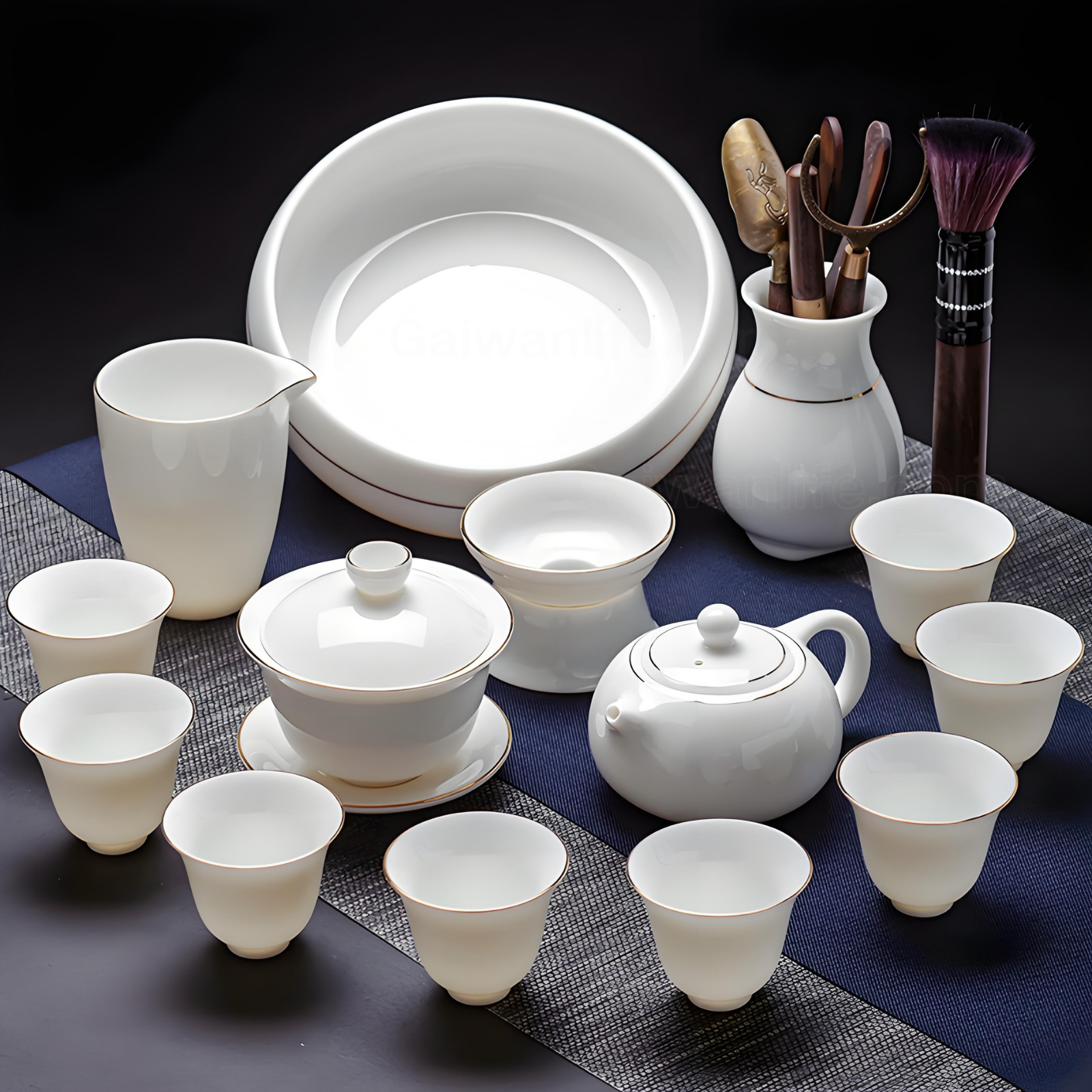 Jade-like Blanc de Chine Tea Set – 15-Piece Yangzhi White Porcelain with Gold Accents, Xishi Teapot & Ceramic Tray (Dehua Craftsmanship)