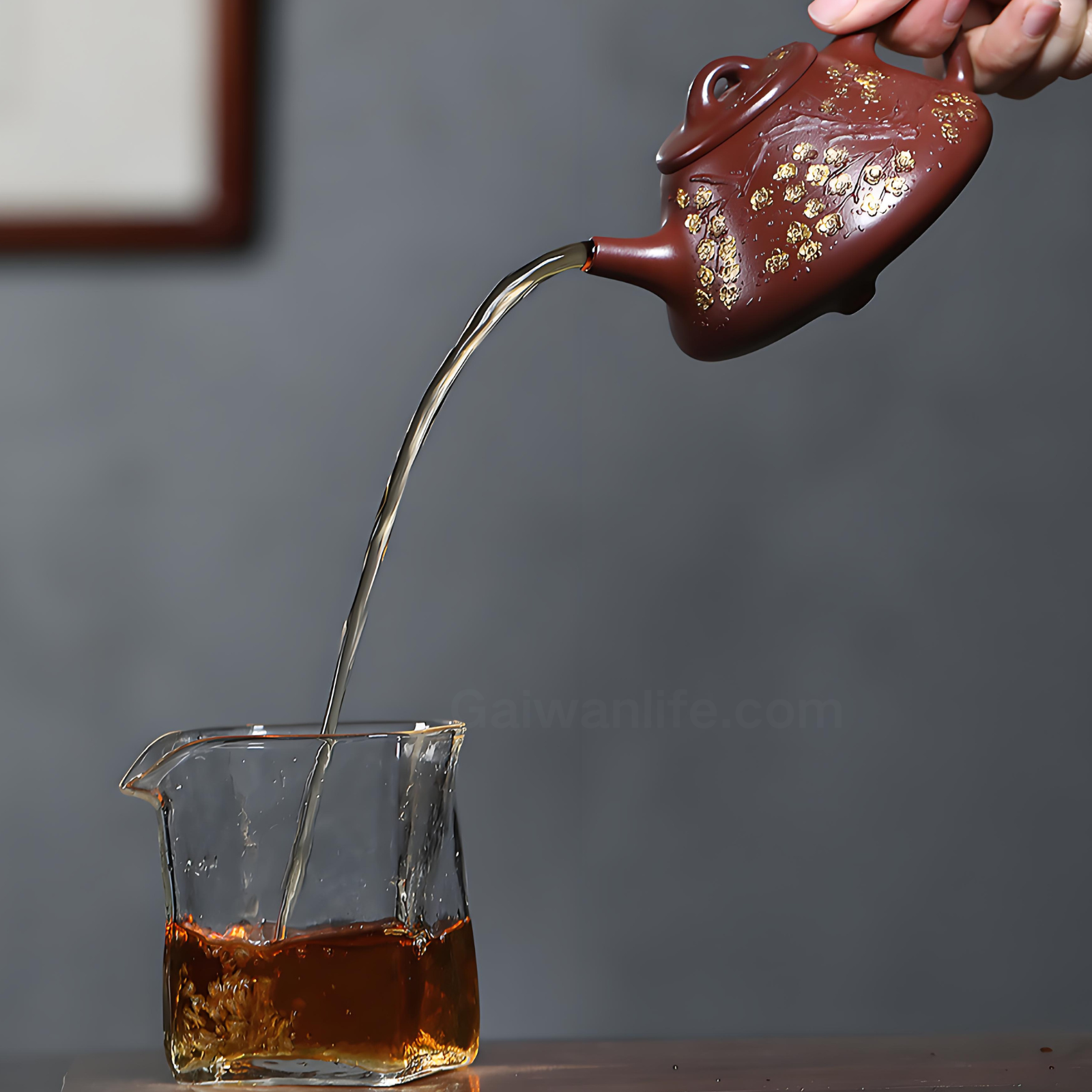 Jingzhou Stone Ladle Teapot - 310ml Handmade Red Hong Pi Long Clay