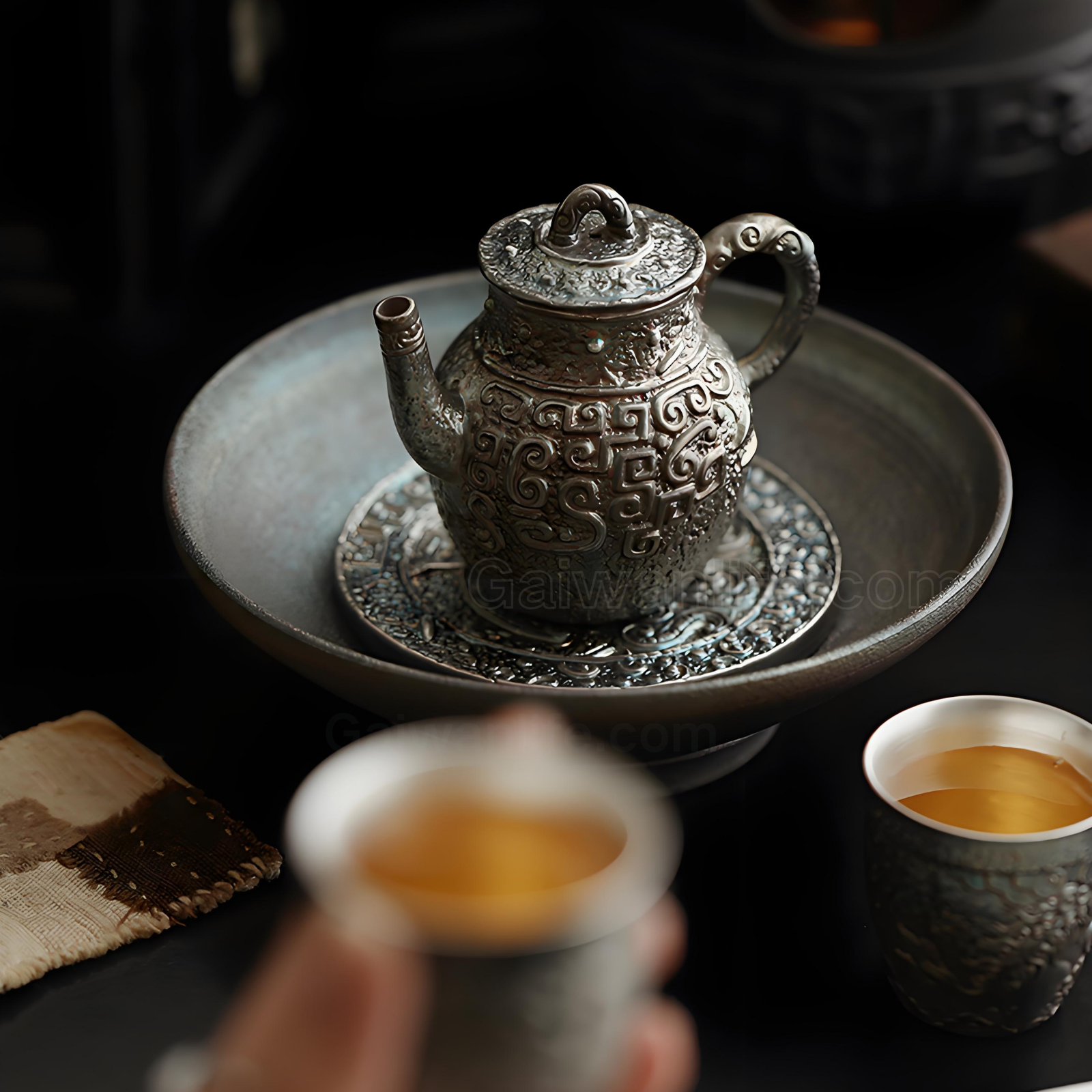 Antique-Inspired Silver-Inlaid Cloud & Thunder Teapot Set for Two - Dehua Ceramic with Ritual Design