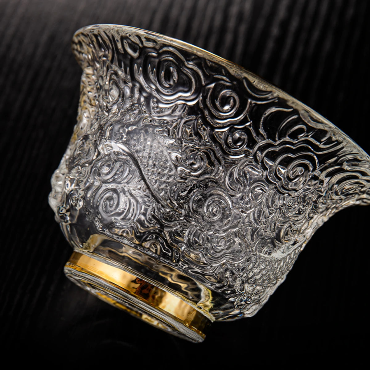Chinese relief dragon glass Gaiwan