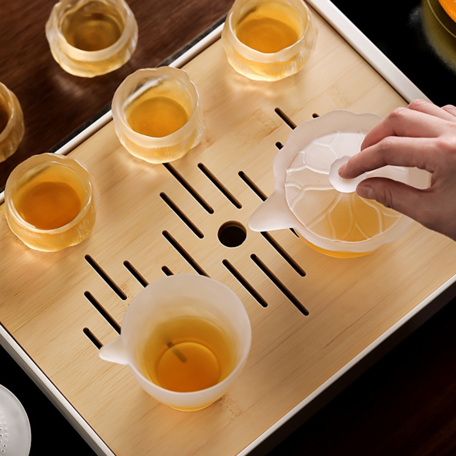 Lotus Seedpod Glass Tea Set - 170ml Modern Gongfu Ceremony Set with Gift Box