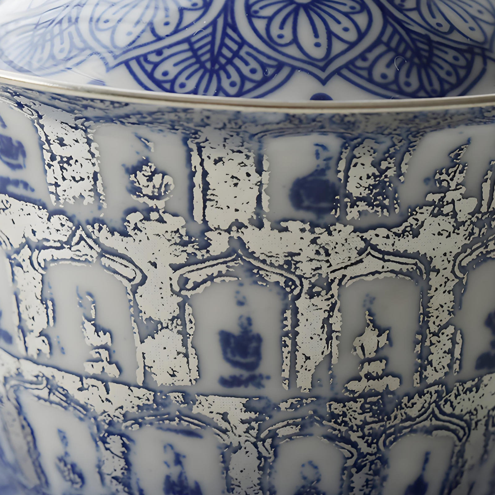 Dunhuang Thousand Buddha Gaiwan - 150ml Blue & White Ceramic with Silver Gilding, Collector’s Edition