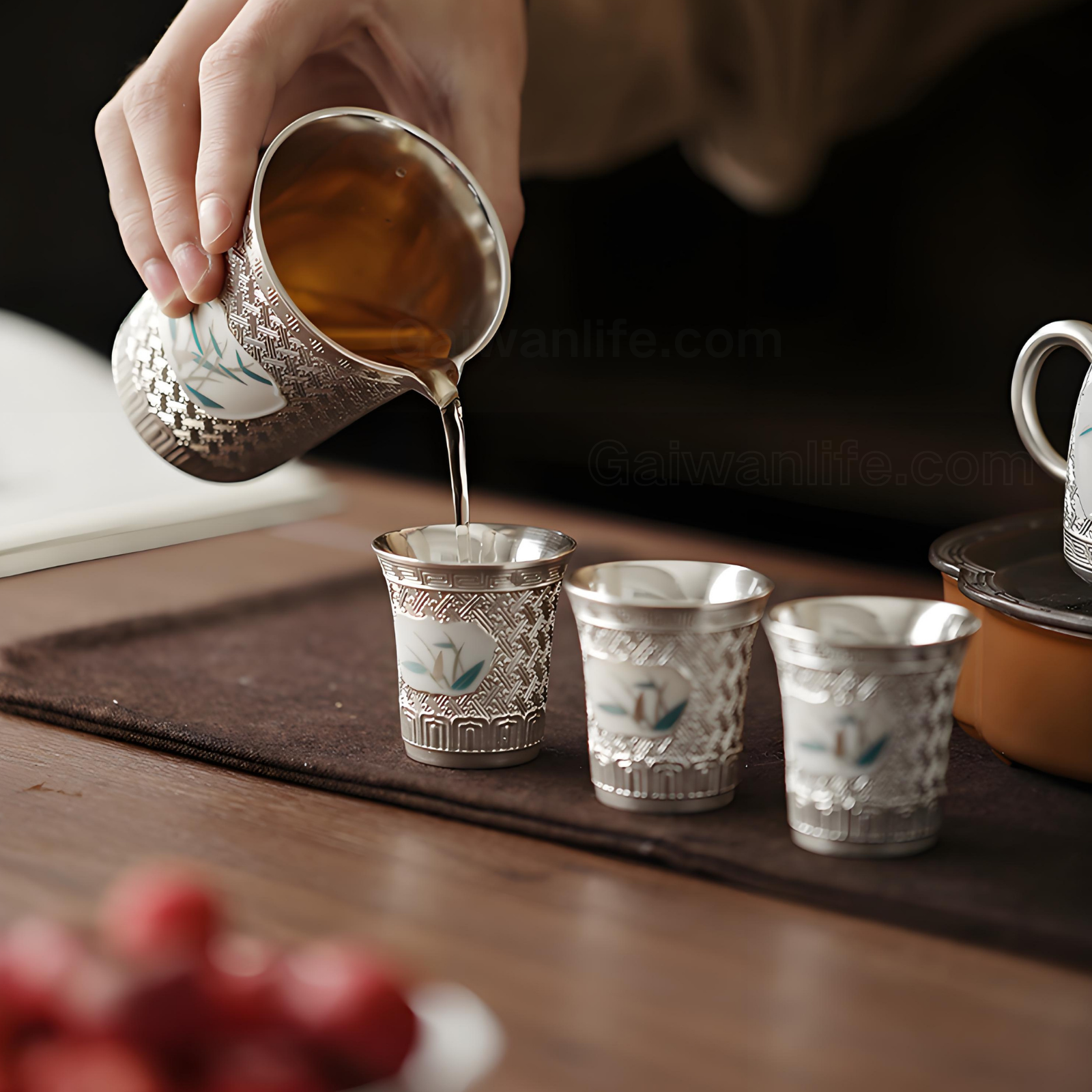 Forbidden City Cultural Creations: Bamboo Rhyme Silver-Gilded Tea Sets