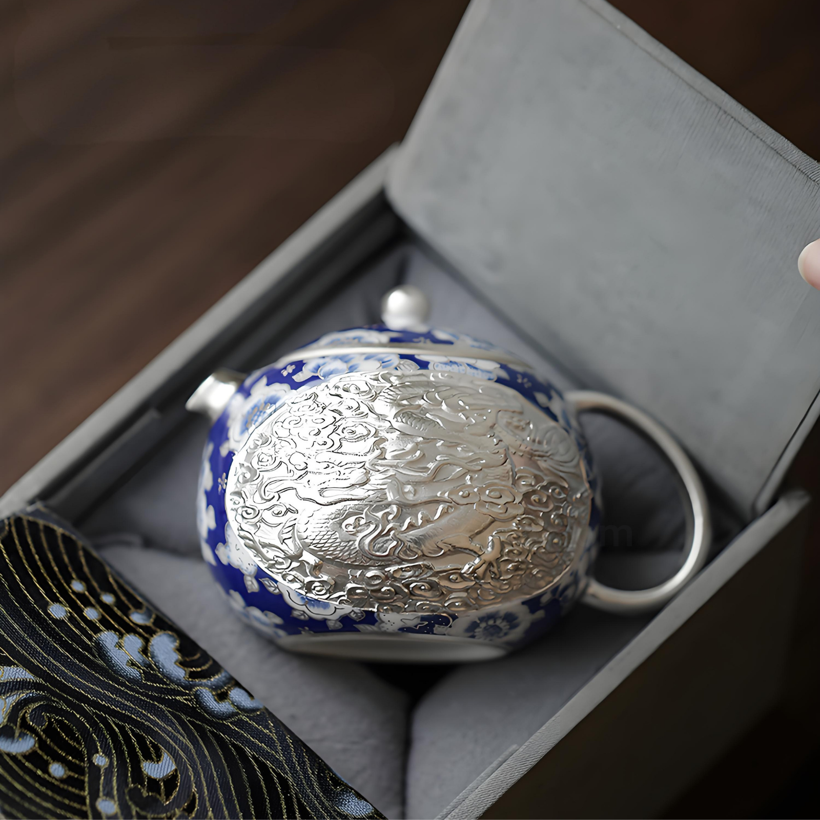 Forbidden City Silver-Inlaid Dragon-Phoenix Xi Shi Teapot Gift Set | 200ml Blue & White Ware