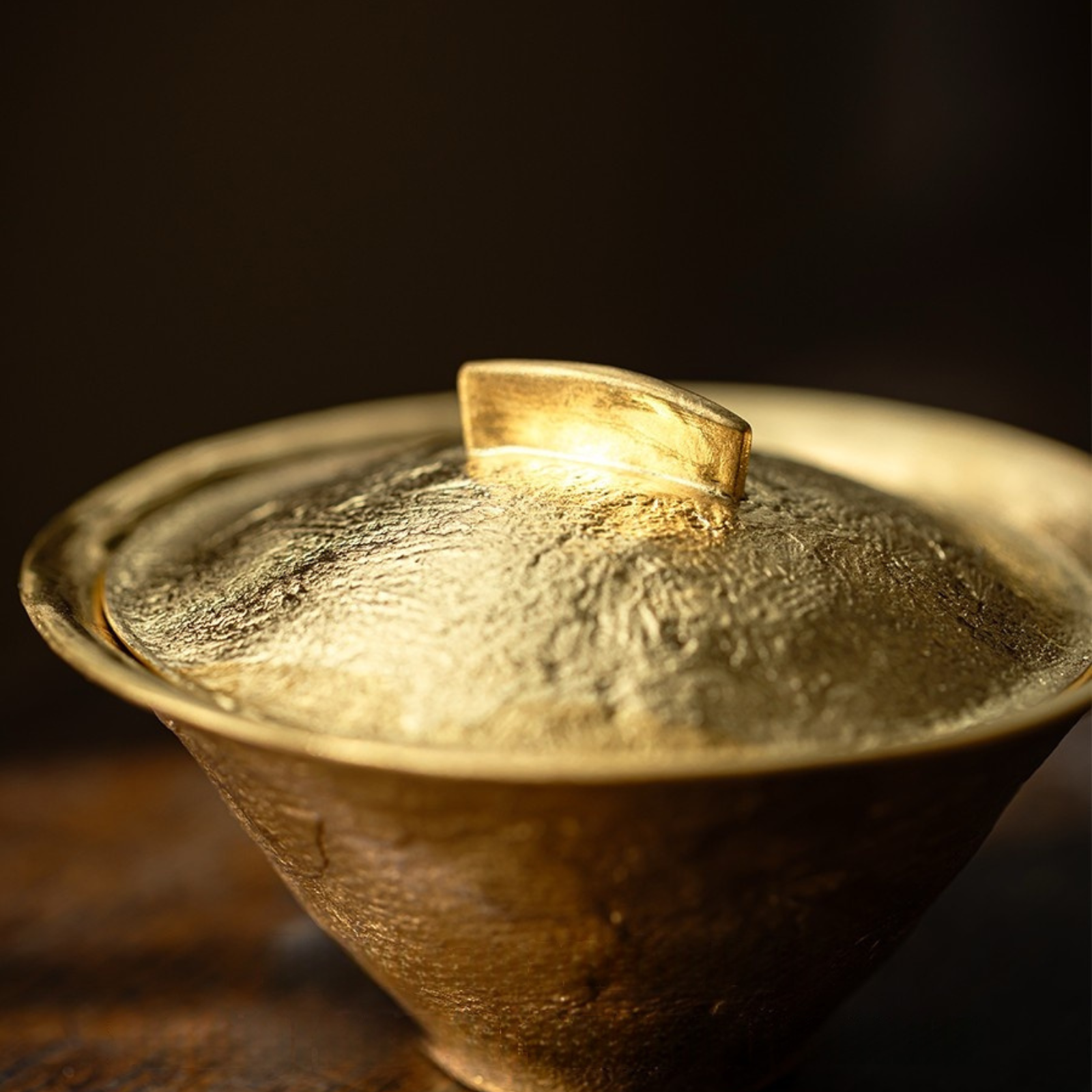 Handmade Gilded Gaiwan - 100ml Silver & Gold Accents, Retro Tea Ceremony