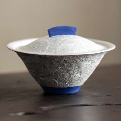 Tasse à thé Gaiwan à paroi mince faite à la main - Vert paon avec des touches argentées fluides, 100 ml