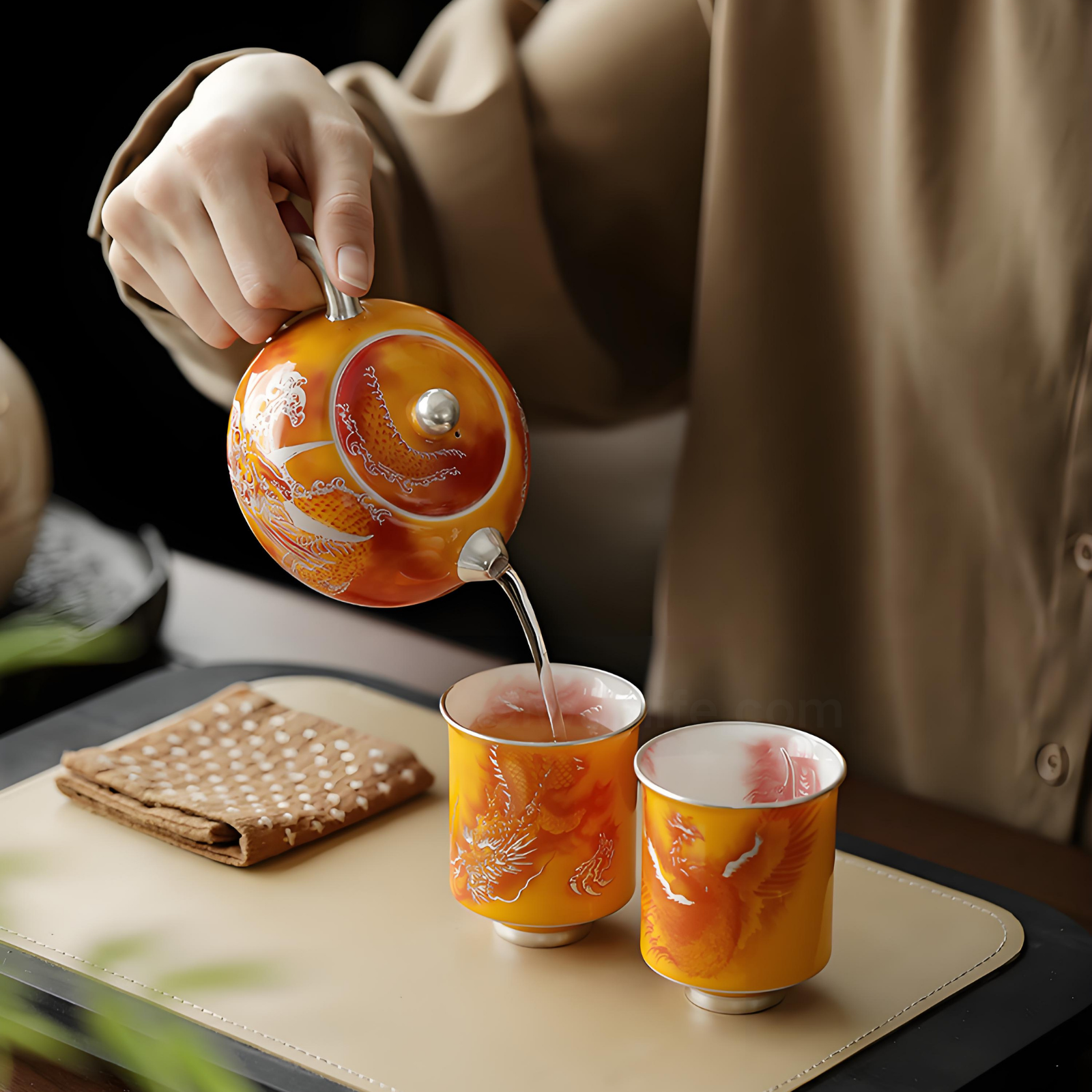 Handmade Silver-Gilded Xishi Teapot Travel Set - Dragon & Phoenix Design, 200ml Ceramic