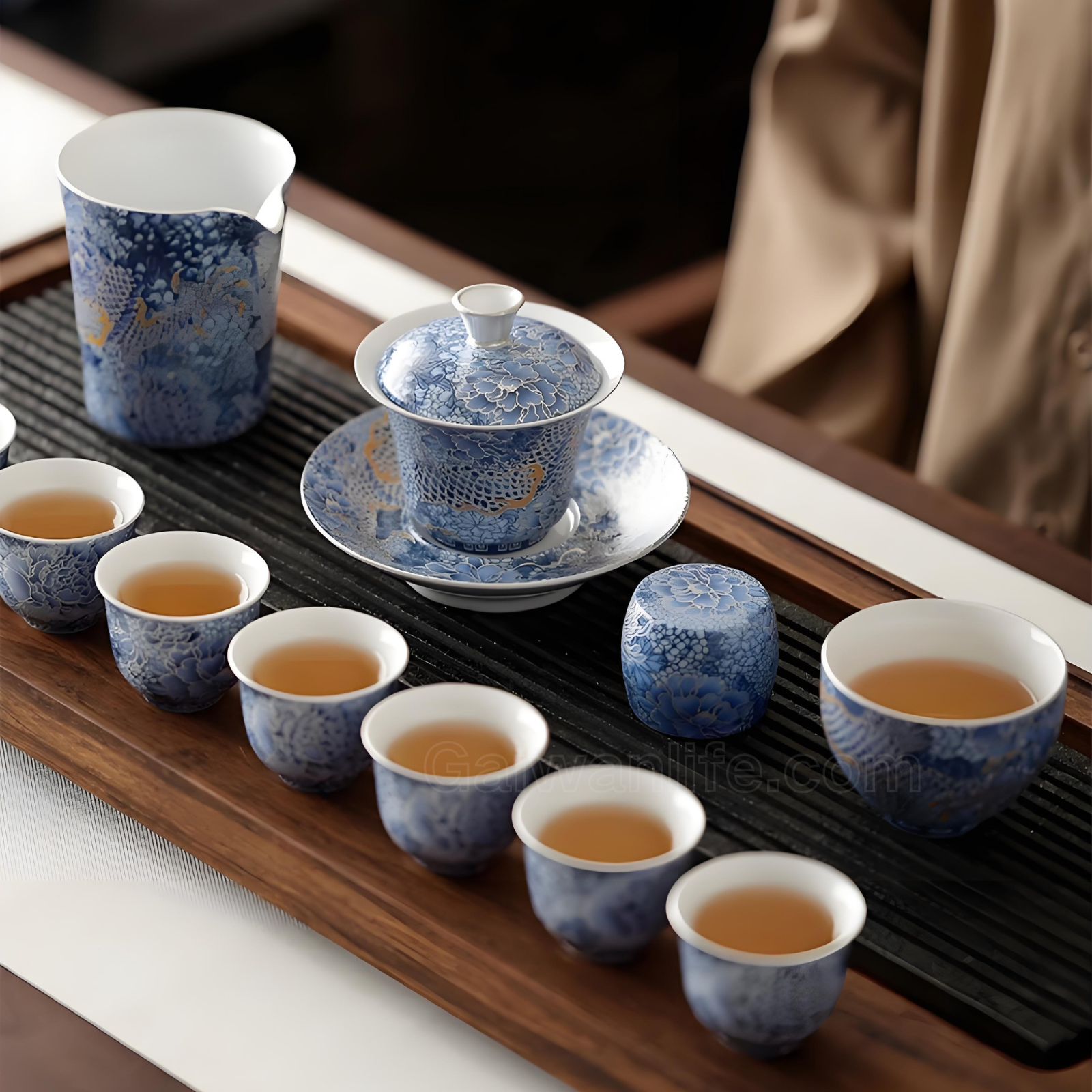 Imperial Dragon Cloisonné-Teeservice – 12-teiliges handgefertigtes Keramik-Set, inspiriert von der Verbotenen Stadt