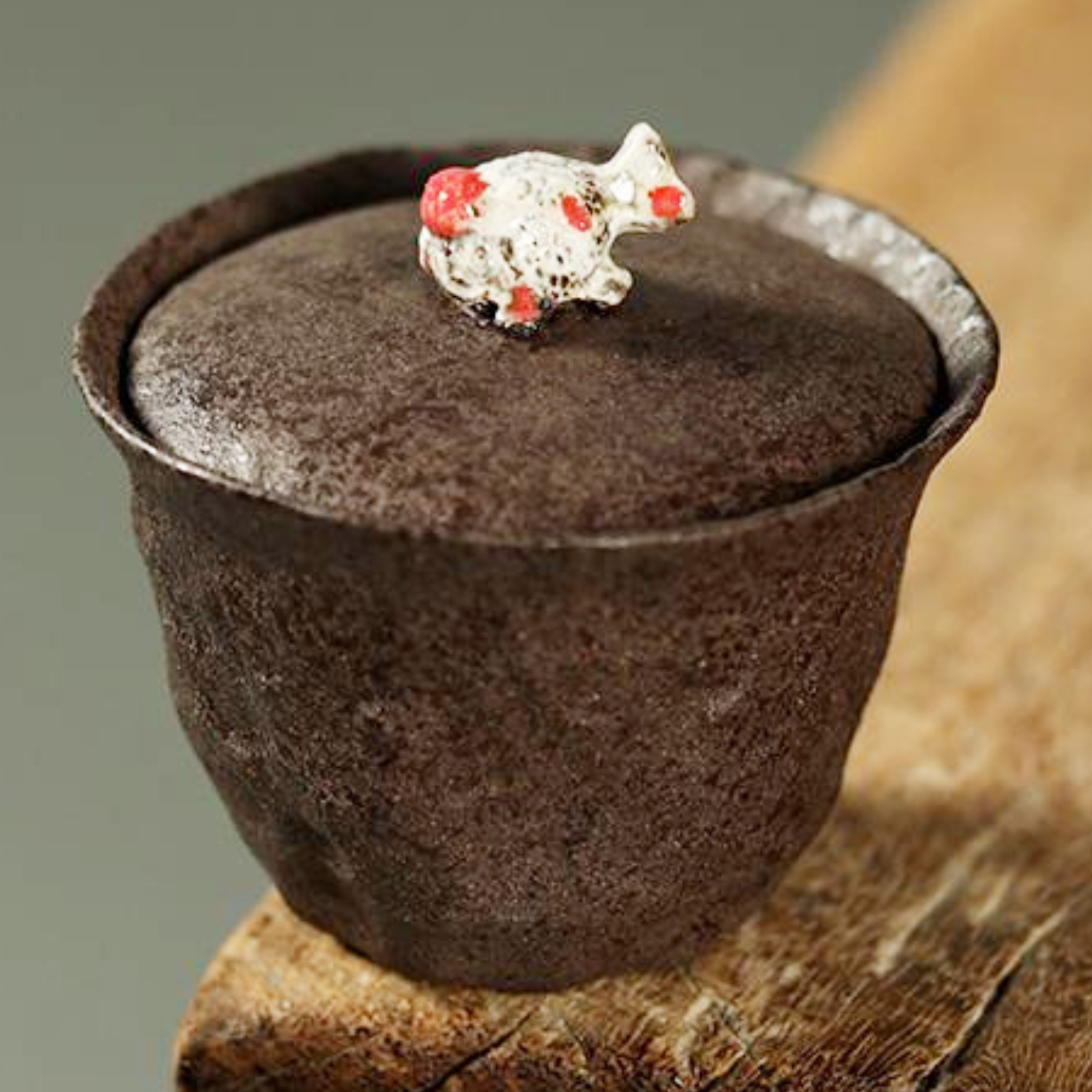Handgefertigter Lotusblatt-Gaiwan – 100 ml Wabi-Sabi-Keramik, dünnwandig, hitzebeständig