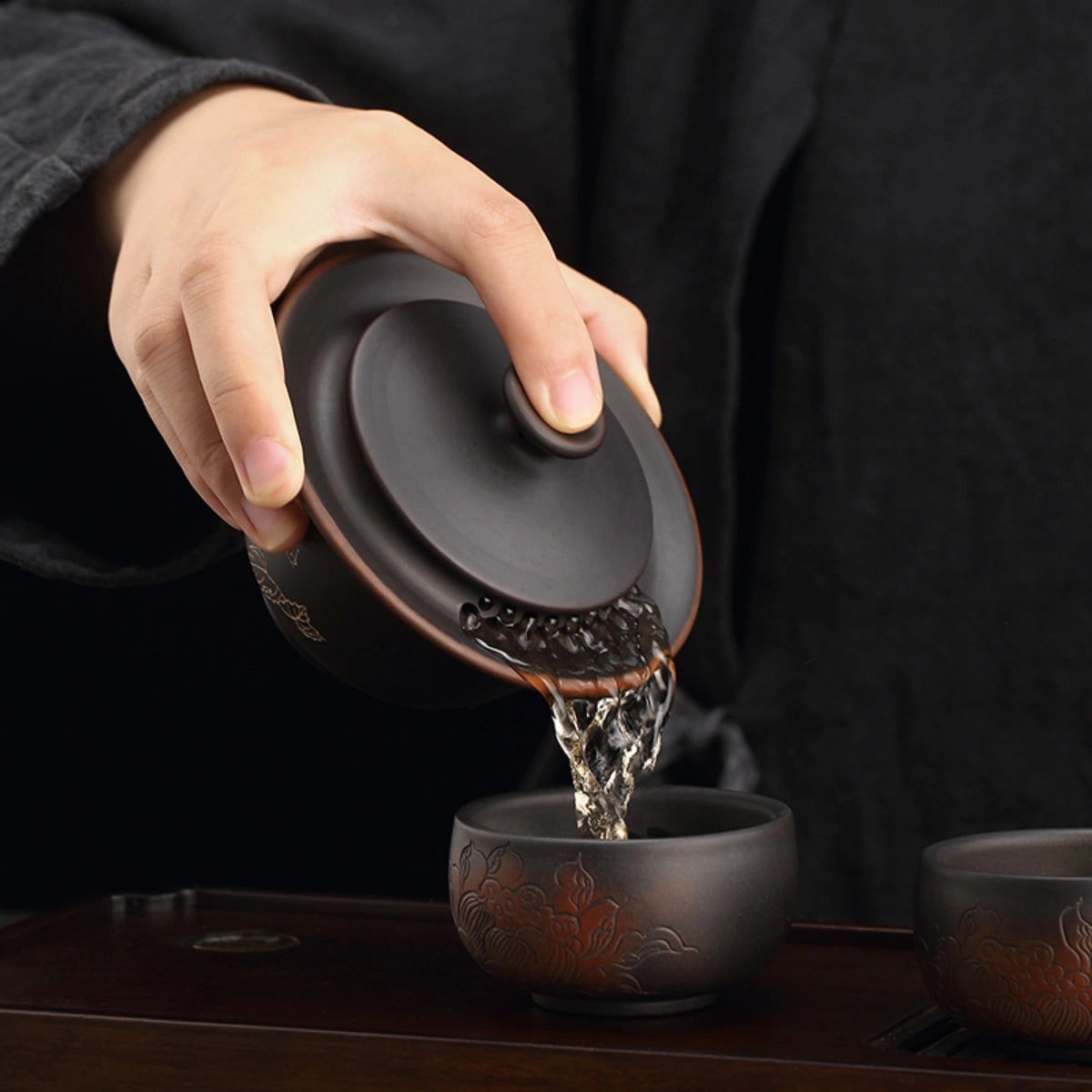 Jianshui small peony black clay gaiwan -3