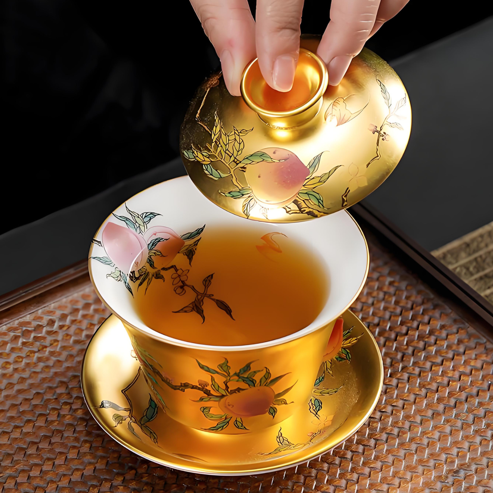 Handgefertigter vergoldeter Gaiwan – Pflaumenblüten-Frost-Design, 180 ml, Luxuskeramik