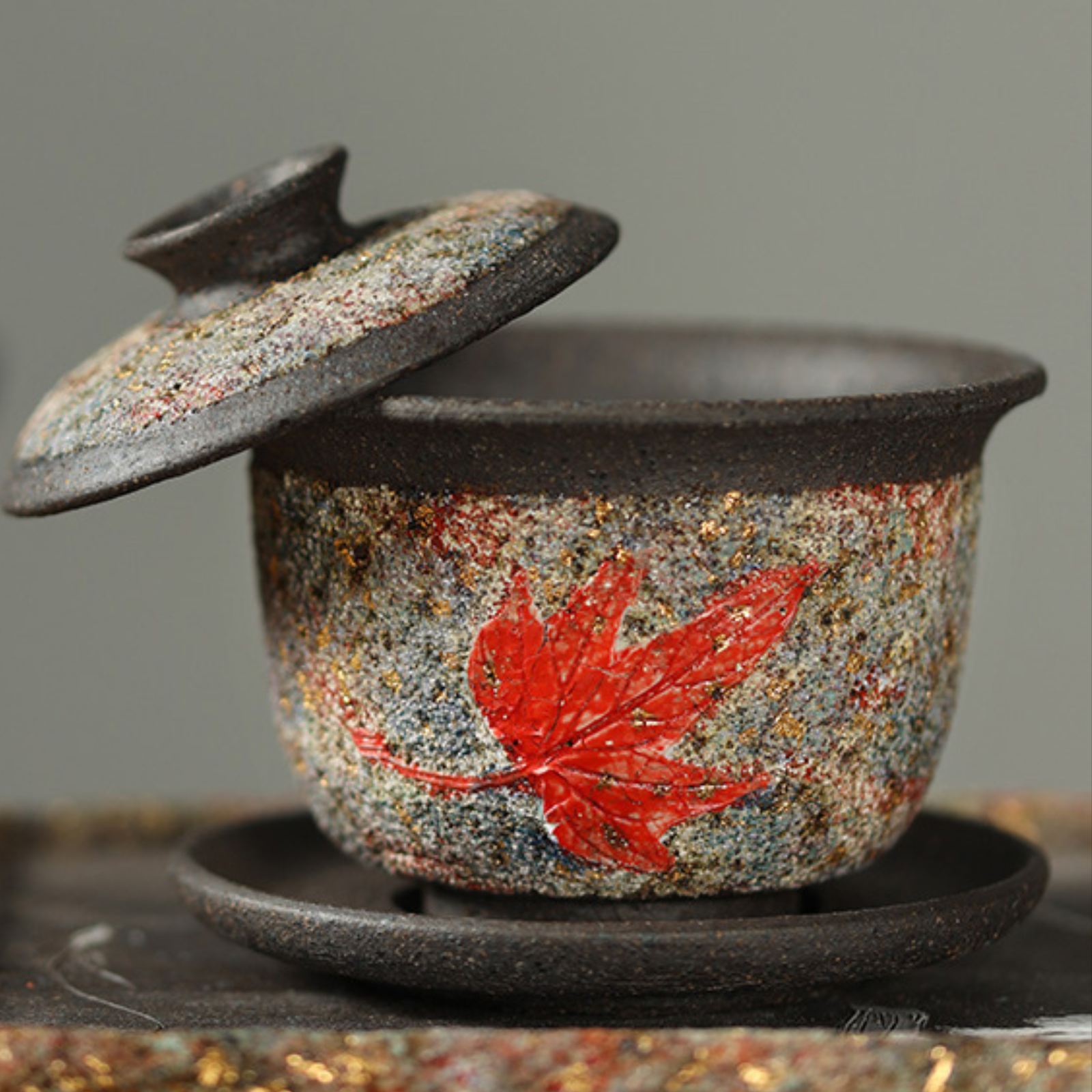 Handgefertigter Gaiwan aus Stein und Mineral – Ahornblatt-Design, 160 ml, mattierte Keramik