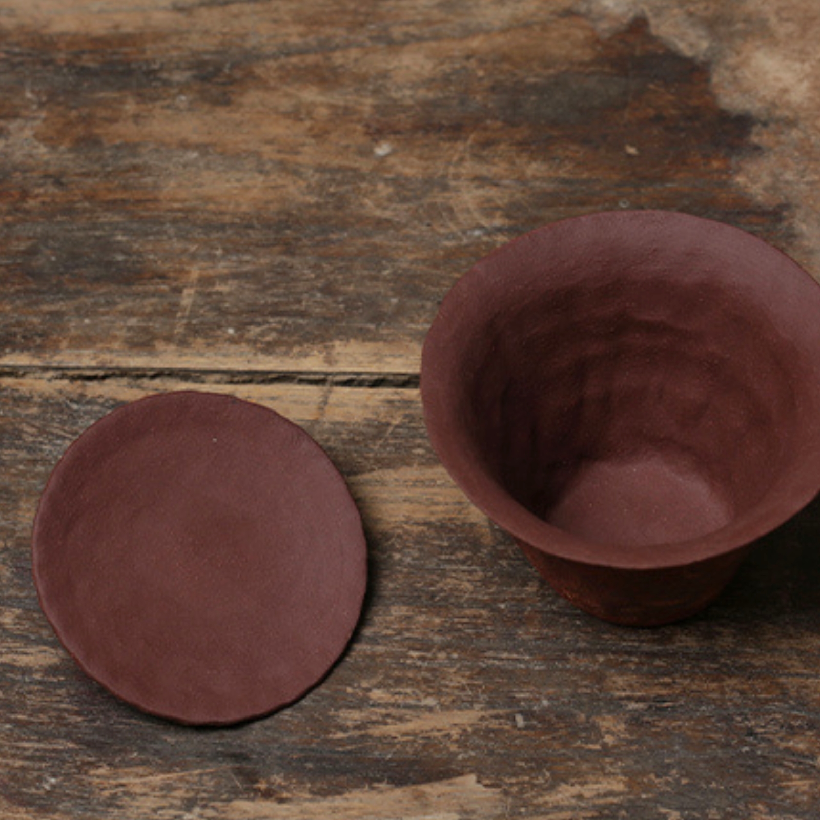 Handgefertigter Mini-Zisha-Gaiwan – Erdnuss-Design, 90 ml Retro-Teetasse mit Sand-Finish