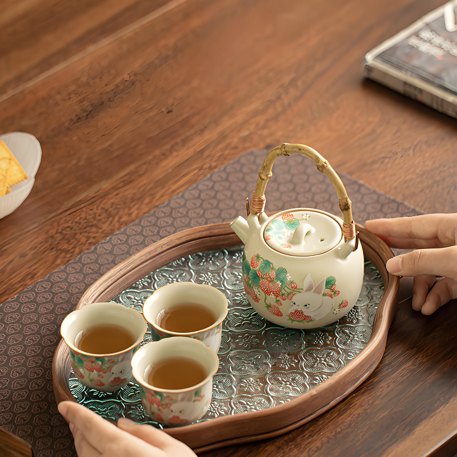 Ruyao Strawberry Rabbit Gaiwan Teapot Set with Tea Tray