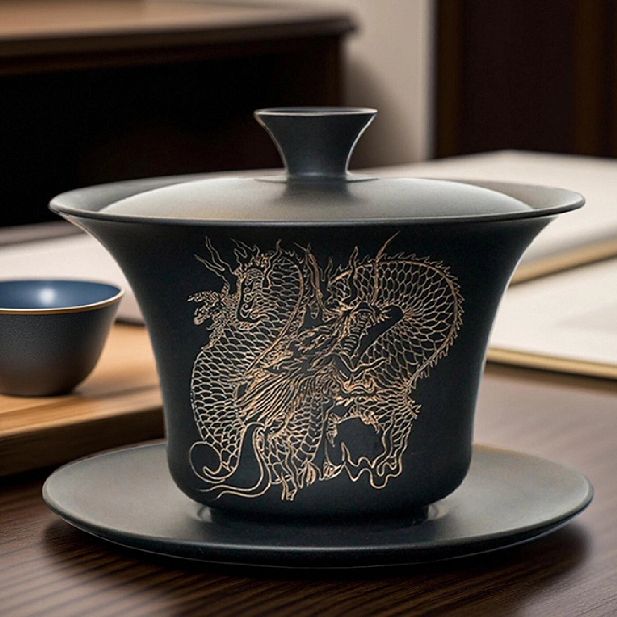 Yunnan Jianshui Golden Dragon Black Clay gaiwan